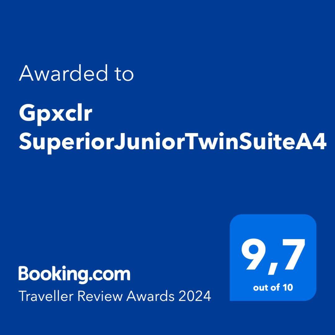 Gpxclr Superiorjuniortwinsuitea4 Larissa Exterior foto